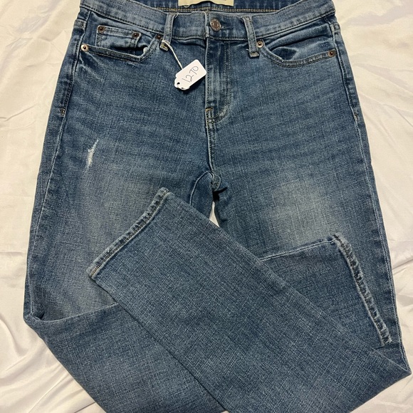 EUC Gap 1969 denim jeans. Size 25. - Picture 5 of 10